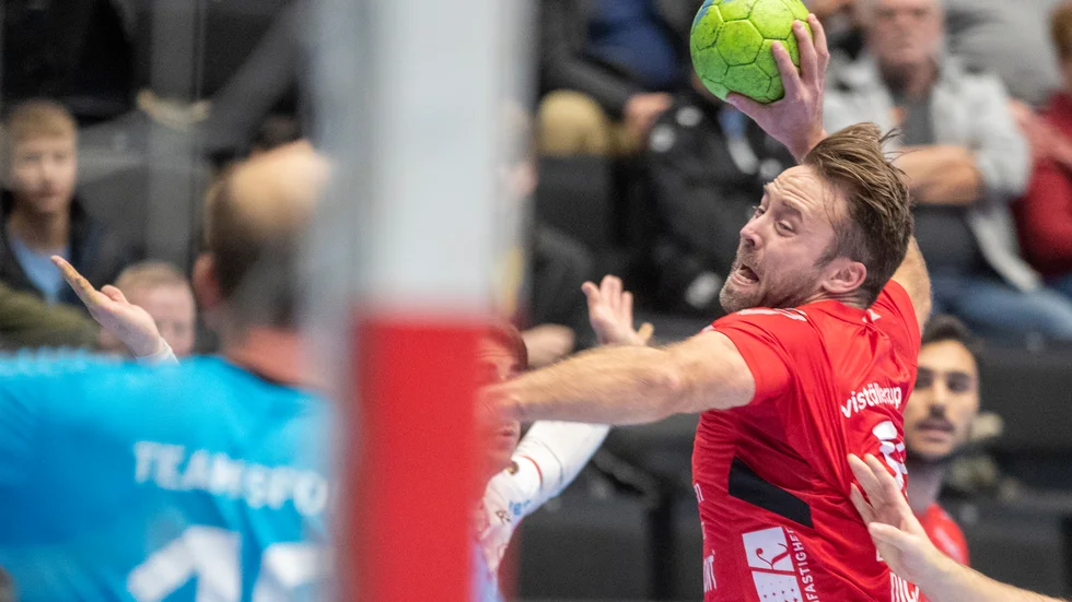 Robin Andersson Dickfors leder Guif när huvudtränaren Zoran Roganovic är på EM med Montenegro.