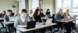 Husse får böta för okopplad hund