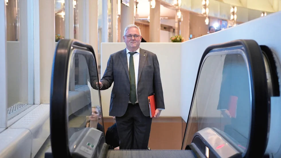 Det blir närmast löjeväckande när Moderaterna försöker påstå att den politik som Anders W Jonsson (C) försvarar - sänkta arbetsgivaravgifter - inte är borgerlig. Den svenska borgerligheten är en bred, men ofta oenig samling.