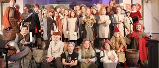 Musikalen som svetsar skolan samman