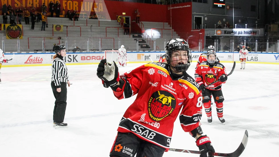 Ronja Savolainen tror det blir ett laddat möte med SDE på fredag.