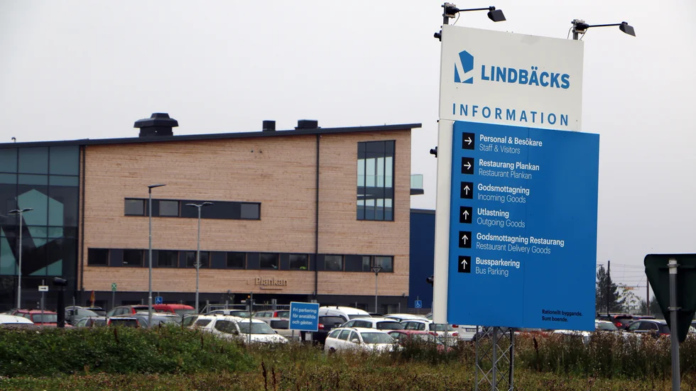 Igår avslöjade Piteå-Tidningen att Lindbäcks Bygg varslar hundra anställda.