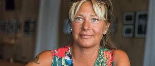 Liz Pettersson gör lokalt frimärke