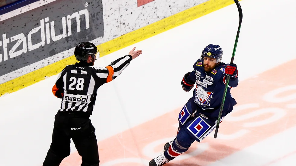 Blir det match för tomma läktare i morgon, torsdag? 