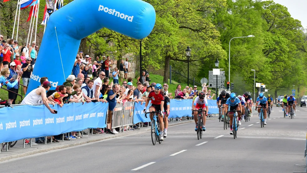 De internationella cykeltävlingarna i maj är i fara på grund av coronaviruset.