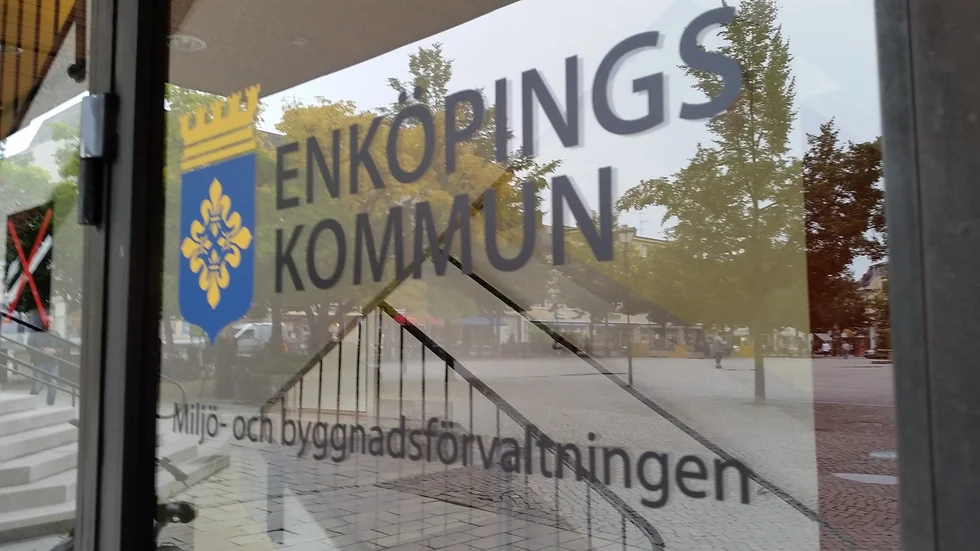 All återvinning av avfall som fyllnadsmassor måste enligt miljöprövningsförordningen anmälas till kommunen.