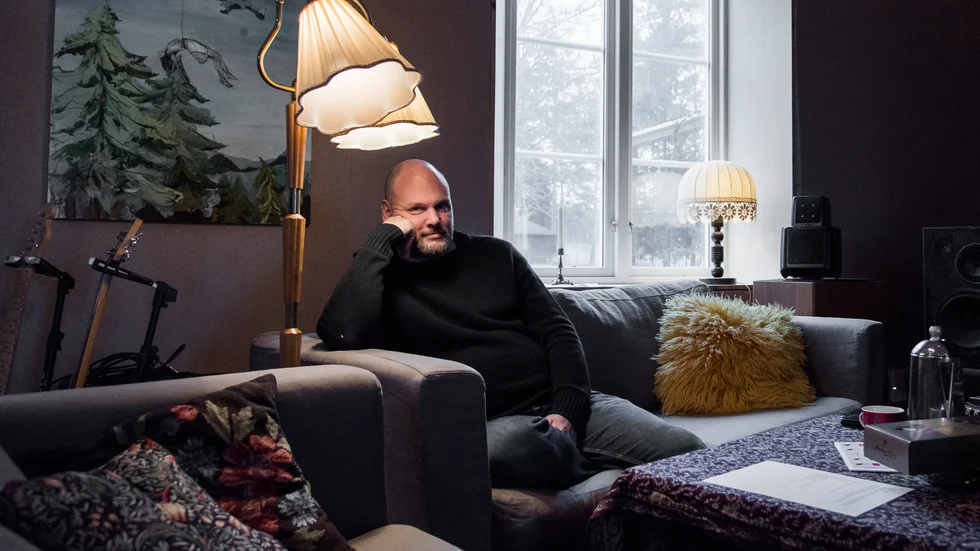 Det har hittills blivit 30 skivor i olika konstellationer under Johan Hedins karriär. 