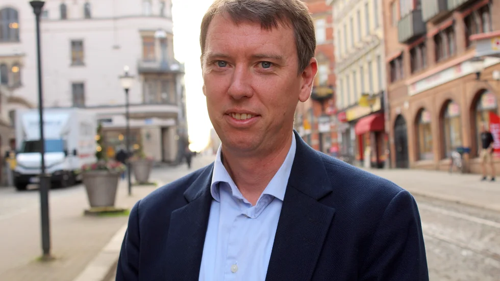 Olle Vikmång är politiskt ansvarig för äldreomsrogen i Norrköpings kommun. 