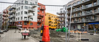 "Vi försöker att inte vara hemma så mycket"