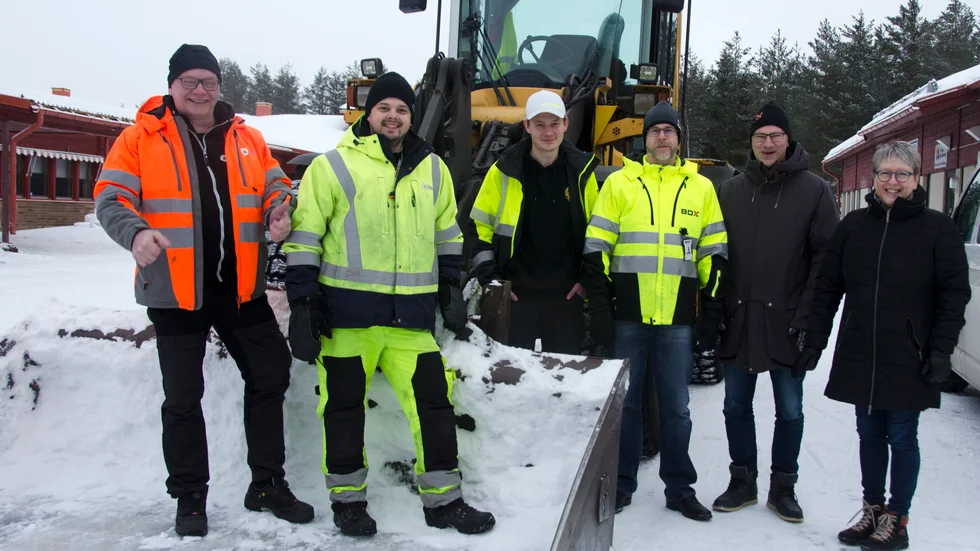 Hans Öhman, Tomas Peltoniemi (båda lärare vid Yrkesakademin), Albin Selberg, Fredrik Palmquist, Sven Nordlund och Mona Sundqvist.