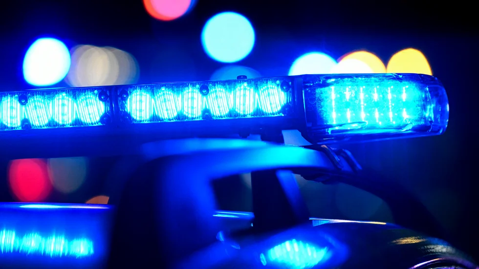 Polis kallades till en trafikolycka efter att två bilister inte kunnat enas om vem som orsakat en trafikolycka. 
