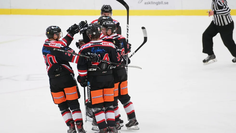 Mjölby HC vann grundserien och  övertygade mot Olofström under söndagen.