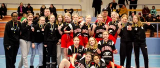 Glada(n) segrare i Lilla VM efter rysare
