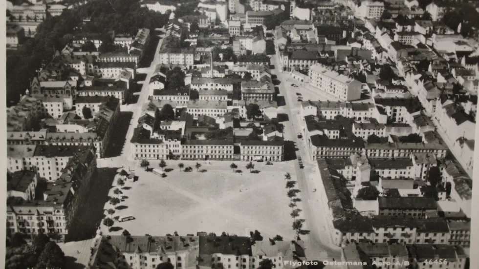 Stortorget i Norrköping, troligen på 1950-talet.