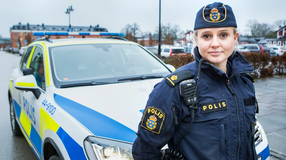 Jennifer Andersson, yttre polisbefäl.