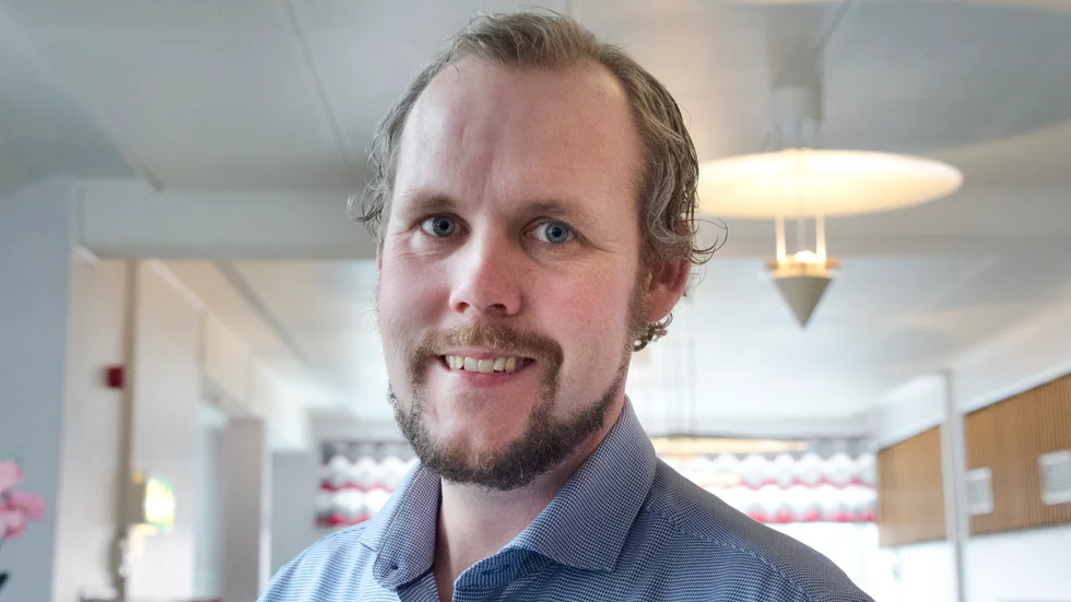 Stefan Ovrell (MP), Matlagets styrelseordförande, anser inte att deras försäljning via Karma konkurrerar med restaurangernas verksamhet.