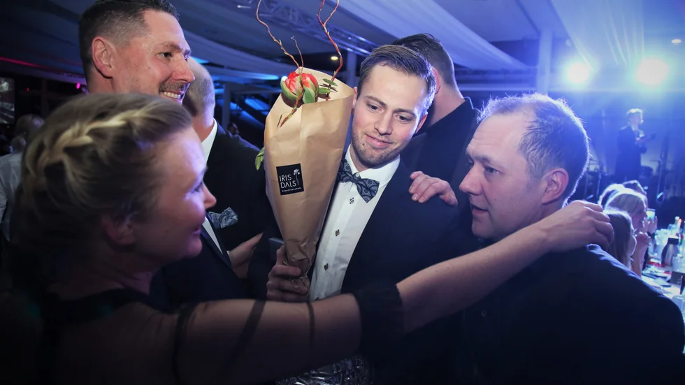 Joakim Bandholtz, Jesper Eliasson och Hasse Pedersén jublar efter GT-guldet på lördagskvällen.