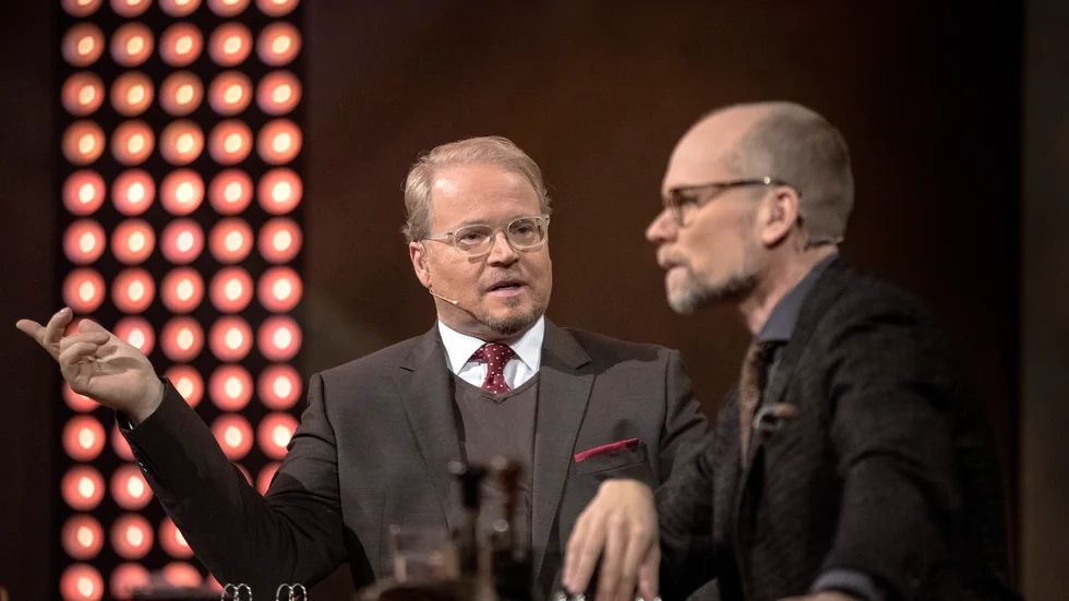 Fredrik Lindströms två föreställningar i Lokomotivet kommer att genomföras – med hjälp av att delar av publiken flyttas från ena showen till den andra.