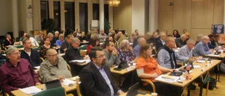 Skolorna i Hållnäs och kyrkbyn blir kvar
