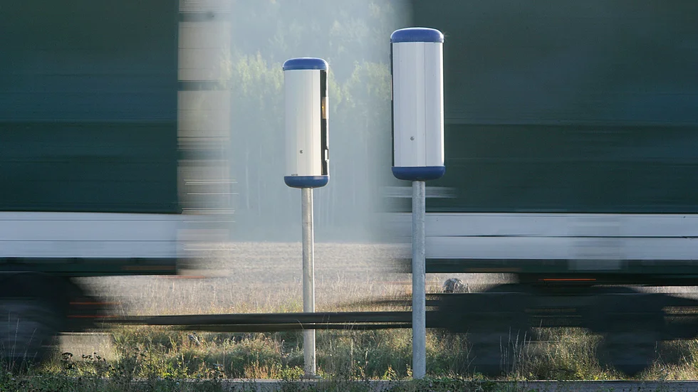 Insändarskribenten anser att Trafikverkets satsning på fartkameror är fel.