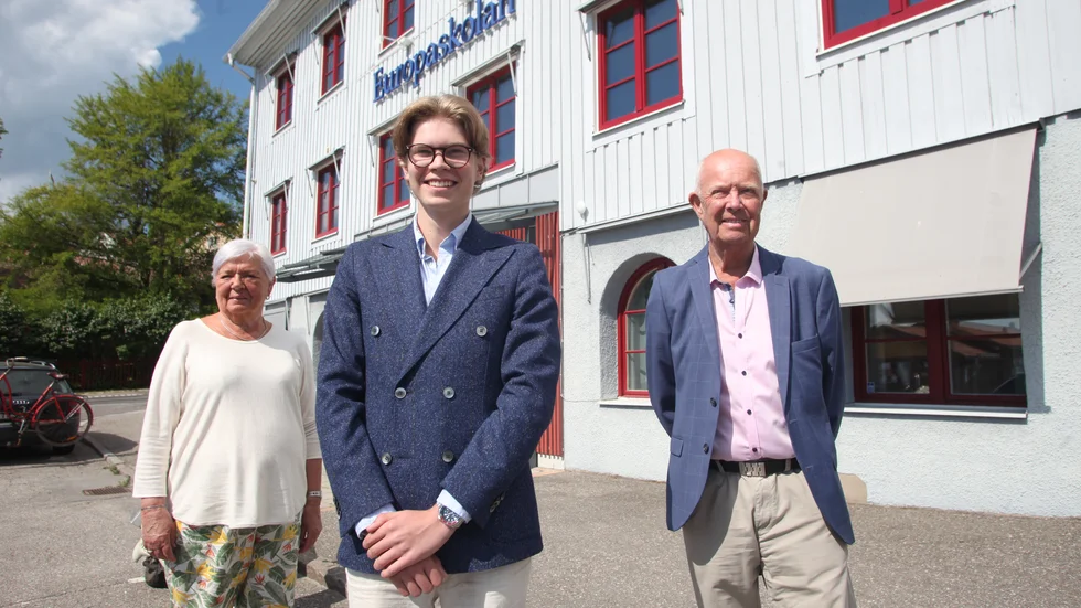 Ulla och Hans Sjöstedt tycker att Linus Lindh är en mycket värdig mottagare av deras stipendium för fortsatt företagande, som kommer att delas ut till Europastudenter i sammanlagt tio år.