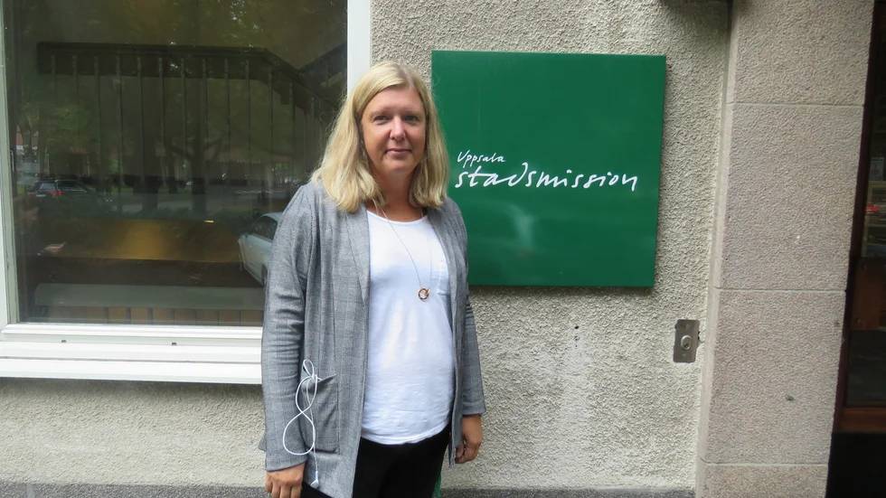 Johanna Rudmark Hagström, socialchef på Uppsala Stadsmission, berättar att bidraget gör att man kan fortsätta med verksamheten Unga station under 2022. 