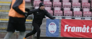AFC bryter med nyförvärven    