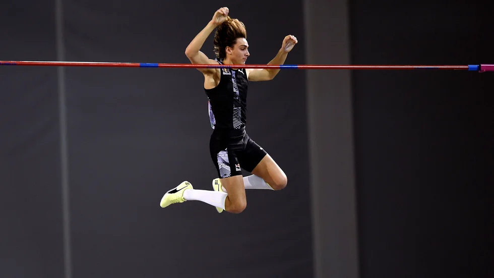 Armand Duplantis och resten av friidrottseliten har fått nya datum att sikta mot när det gäller nästa VM. Arkivbild.