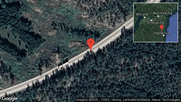Fallna träd skapar problem i trafiken
