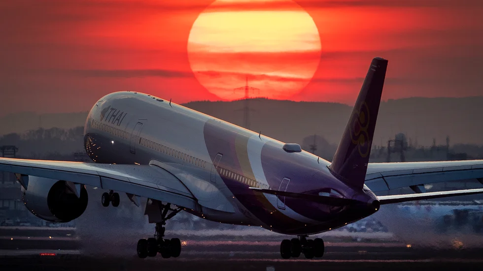 Ett Airbus 350-plan från Thai Airways vid Frankfurts flygplats. Arkivbild.