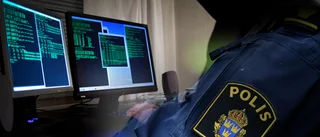 Polis dömdes för flera brott – sparkas från sin tjänst