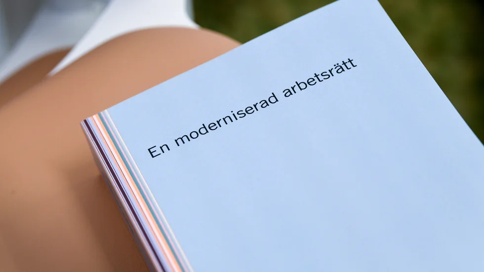 Arbetsrätten måste förändras, menar L i ett debattinlägg.