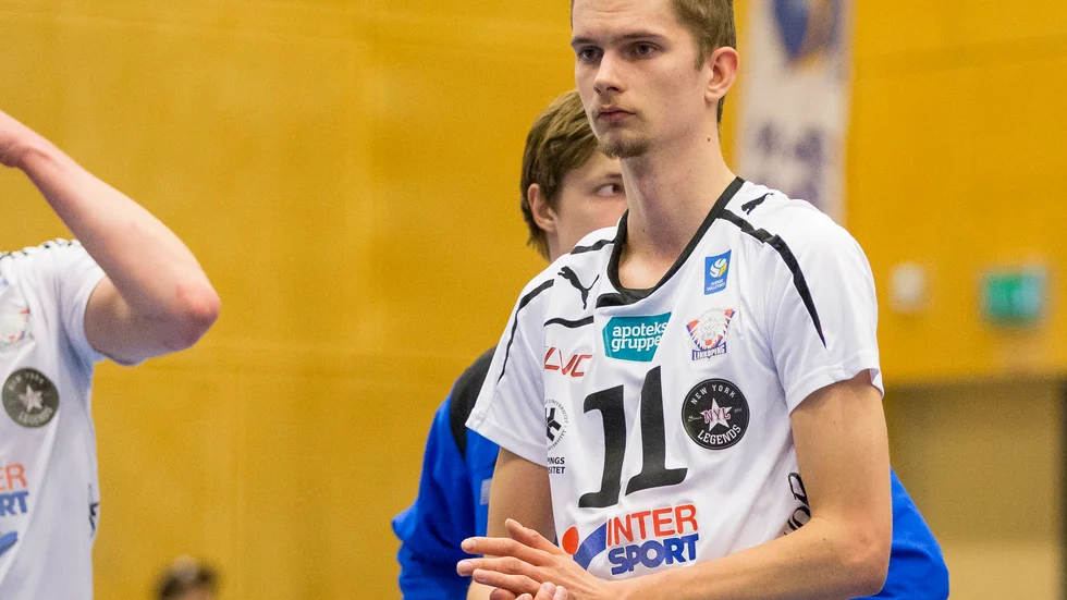 Tomasz Mroz kommer från en mycket bra säsong i LVC. Frågan är vad som händer nu.