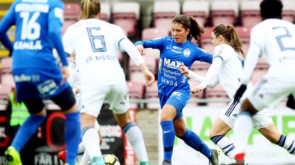 Loreta Kullashi och de andra i United har slagit publikrekord – utan att spela.