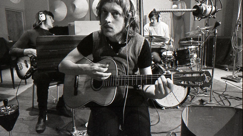 Pugh Rogefeldt under inspelningen av debutalbumet "Ja dä ä dä" 1969.