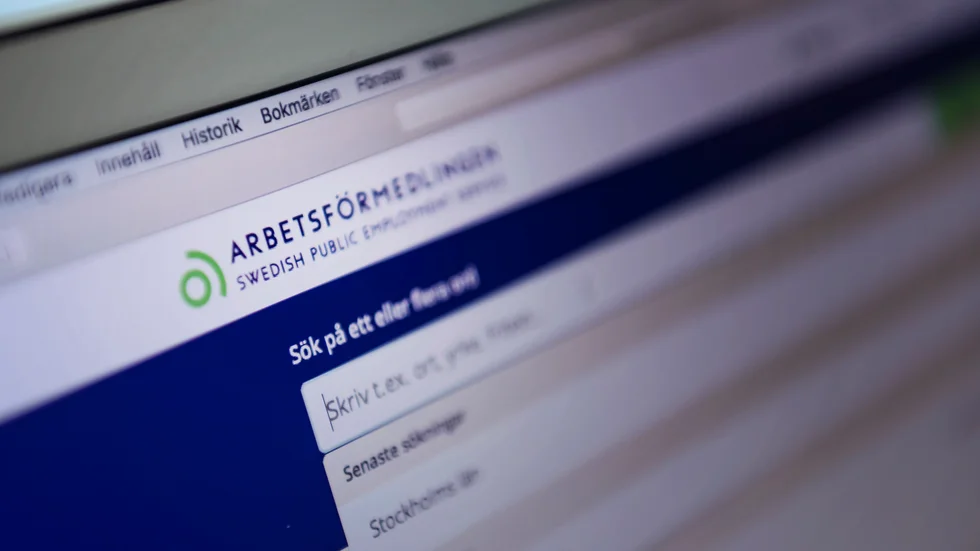 Det är inte rimligt att personer över 40 väljs bort när kompetent personal söks. 