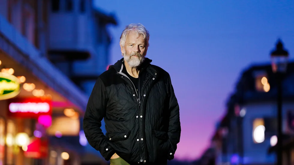 "Det är korkat att lägga ner ljudteknikerutbildningen", fastslår Ronny Eriksson.