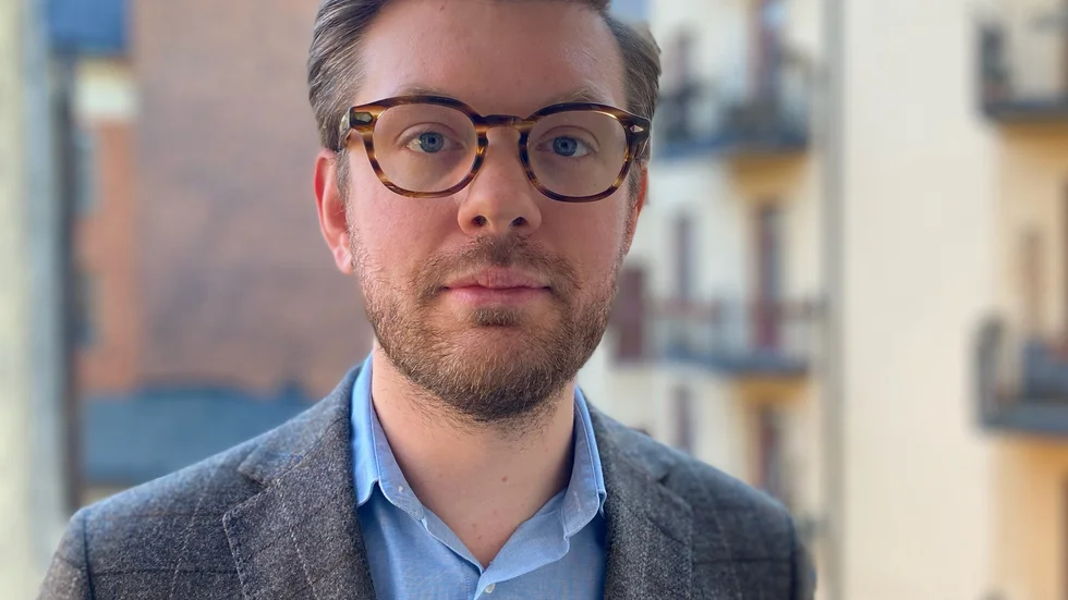 Jonatan Loor är mäkta stolt över att Sparbanken ska öppna i Hemse. Om allt går som tänkt slås portarna upp den 12 december.