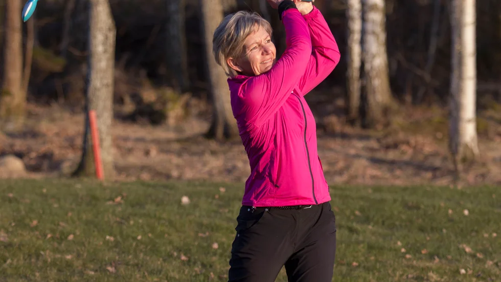 Marie Eriksson tyckte att det gick bra på årets första golfrunda. 