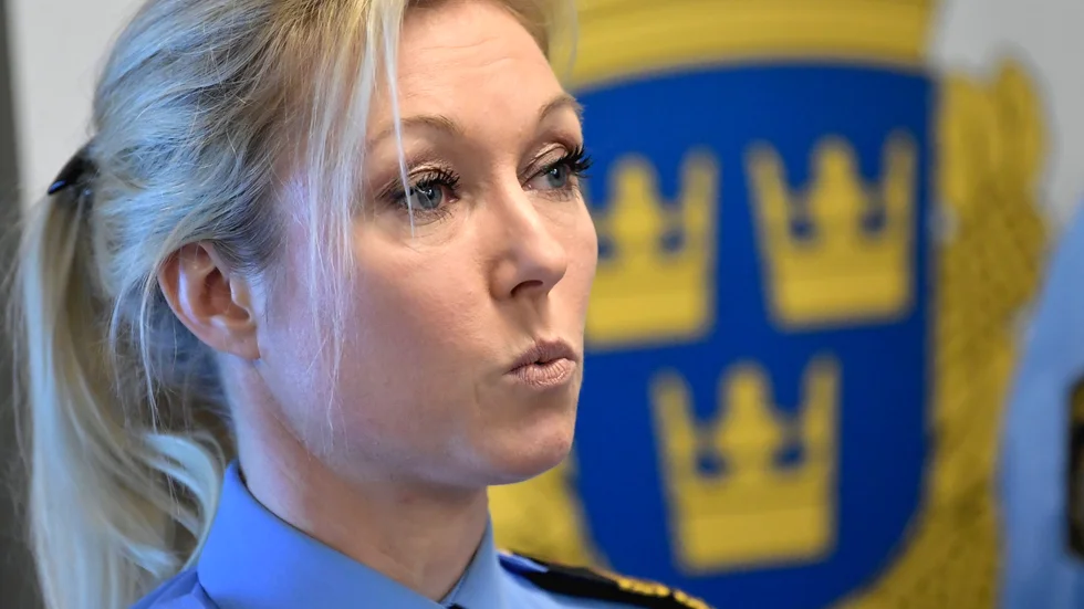 Linda Staaf,  var tidigare chef för underrättelseenheten på Nationella operativa avdelningen, Noa. Hon är bosatt i Norrköping.