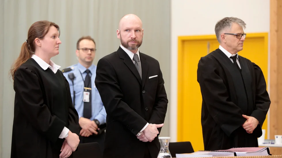 Den norske terroristen Anders Behring Breiviks manifest har gått att köpa på svenska boksajter. Arkivbild.