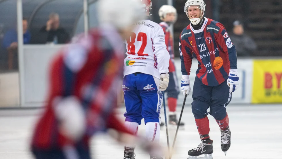 KVBS ställer sig inte bakom förslaget att dela allsvenskan i en norrgrupp och en södergrupp i vinter.