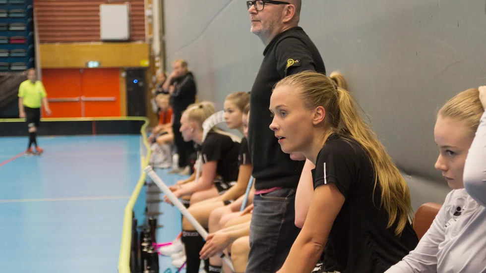 Kent Olsson är inte nöjd med de träningstider FBC fått inför den allsvenska debuten och hotar nu med att lämna Katrineholm.