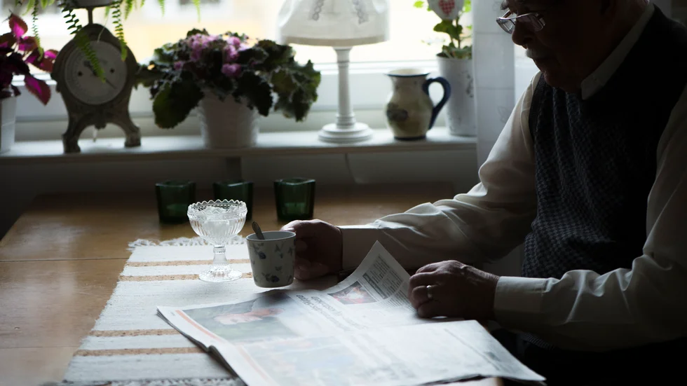 När kostnaderna för att dela ut tidningar ökar samtidigt som posten börjar delas ut varannan dag så måste vi göra mer så att nyheter landar i din brevlåda varje dag. Skriver Nicklas Adamsson, (MP) med flera.

