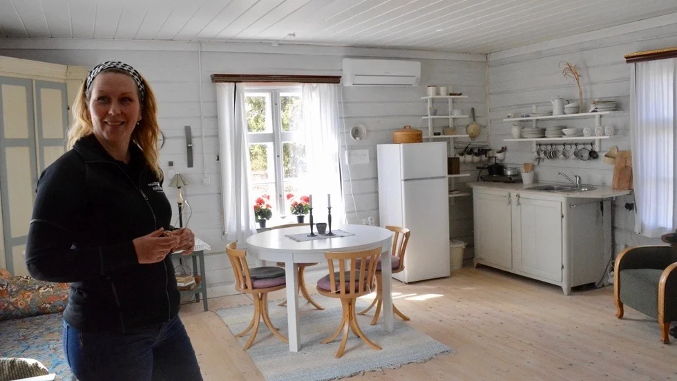 Ann-Helén B Marklund har haft firman sedan hösten 2018. Hon har jobbat som mäklare betydligt längre än så, men känner att hon hittat rätt sedan hon började specialisera sig på hus i landsbygdsnära lägen.