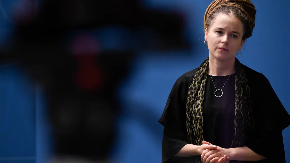 Regeringens nuvarande stödpaket till kulturen når inte ut till merparten av museerna, menar dabttörerna. Bilden: kultur- och  demokratiminister Amanda Lind (MP).
