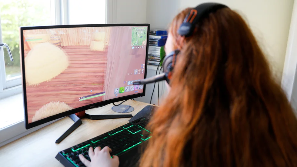 Via plattformar som Twitch får fans en direktkontakt, menar Theodor Ekenstedt. 