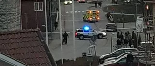 Knivskurna 20-åringen allvarligt skadad