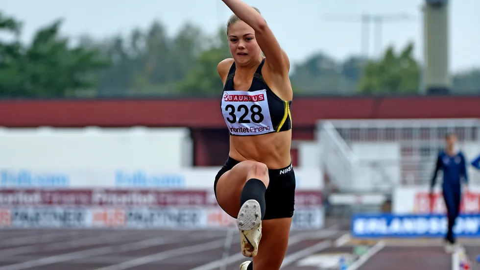 Cornelia Nilsson, Skellefteå AIK, hoppade SM-final i tresteg och blev tia. 