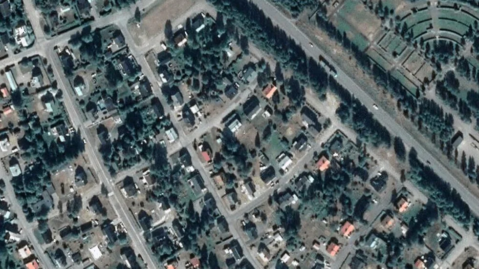 Området kring Skogsbackastigen 12